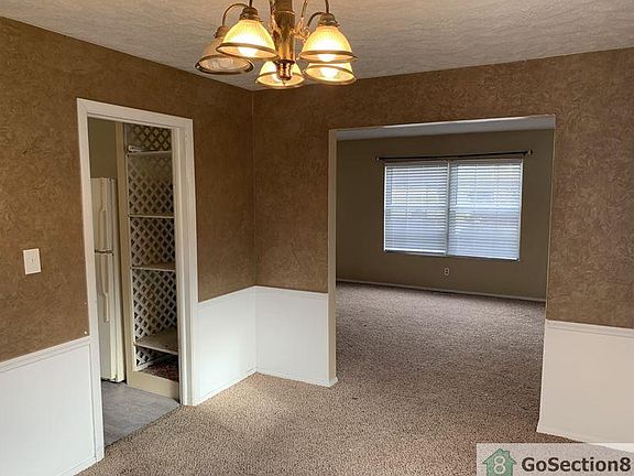 3rd image of 2750 N Andy Dr