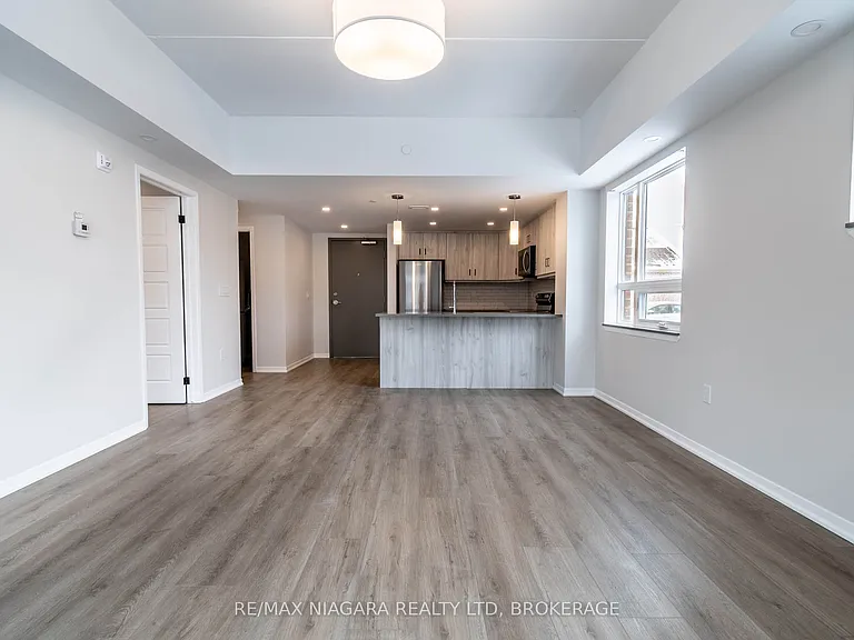 3998 Victoria Ave #111 — Photo 6