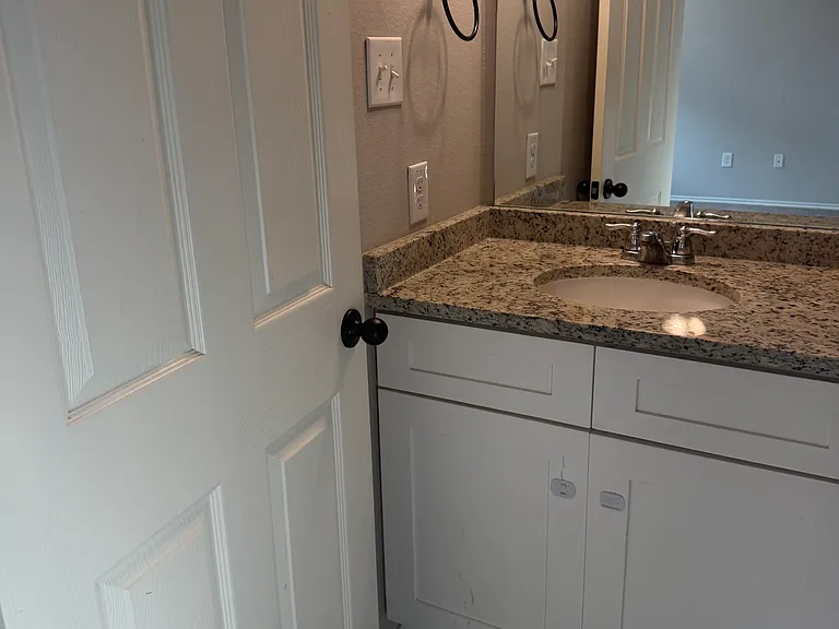 4122 Swans Lndg #401 — Photo 15