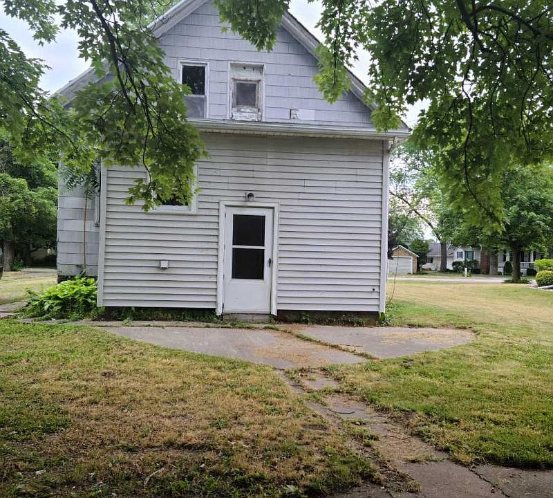 572 E Sebewaing St, Sebewaing, MI 48759 Zillow