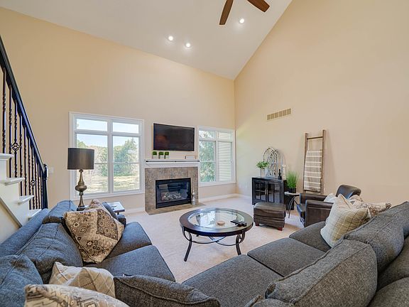 5th image of 8742 Pine Island Ct