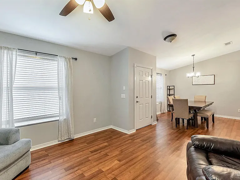 4658 Canter Row — Photo 16