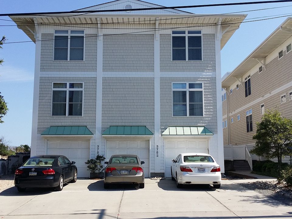 1st image of 3752 Jefferson Blvd