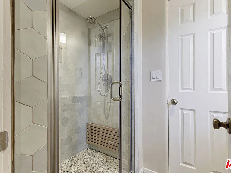 10529 Mount Gleason Ave — Photo 18
