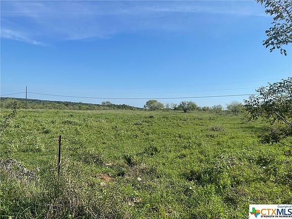 4th image of 360 County Road 467
