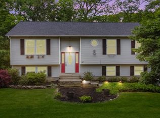37 Evergreen Rd, Sussex, NJ 07461