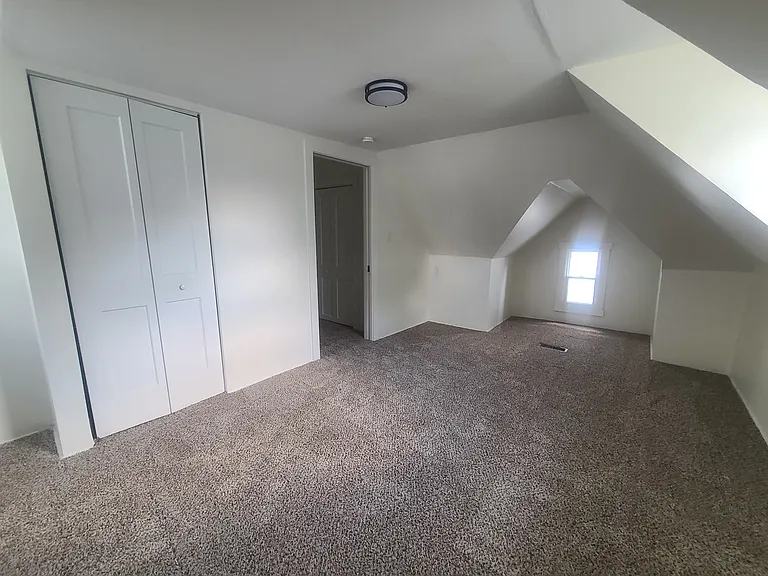 35 E Woodrow Ave — Photo 14