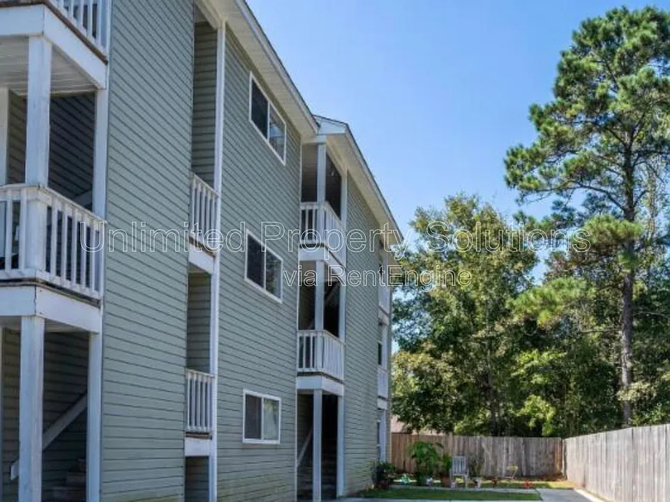 207 Sunn Aire Ct #C