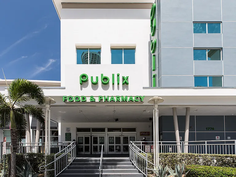 Publix is conveniently located only a 4 minute walk away for all your grocery needs