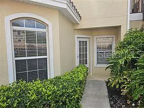 3 bed, 2.5 bath, 1230 sqft, $1,800 — Photo 2