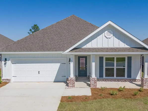 31 Gray Owl Dr E, Freeport, FL 32439
