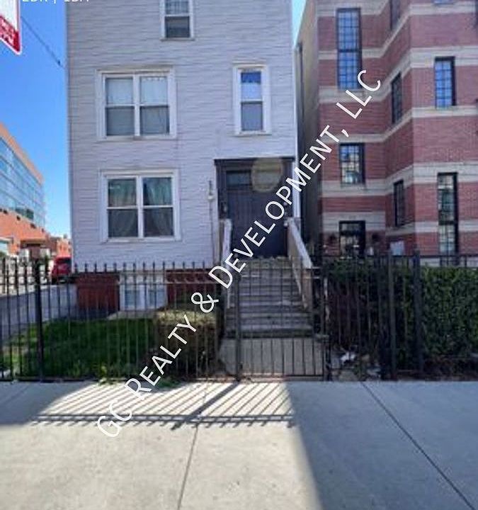 1st image of 1113-1115 W Patterson Ave #1115-2F