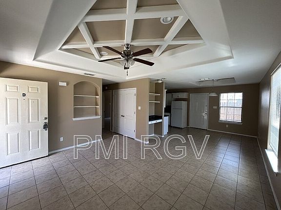 3rd image of 200 W Amy Dr