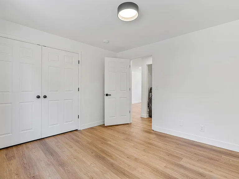 1016 E 900 S — Photo 20