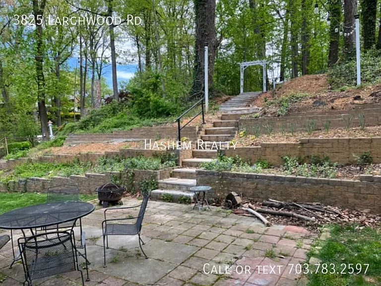 3825 Larchwood Rd — Photo 36