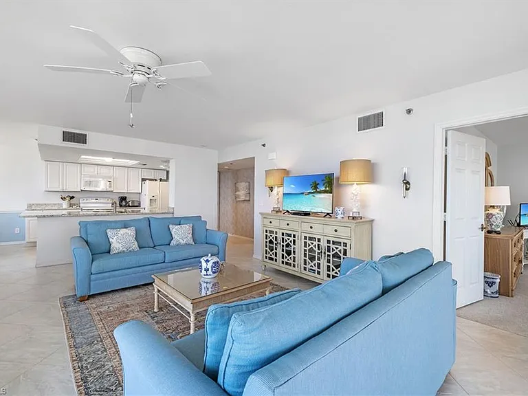 5550 Heron Point Dr #1404 — Photo 5