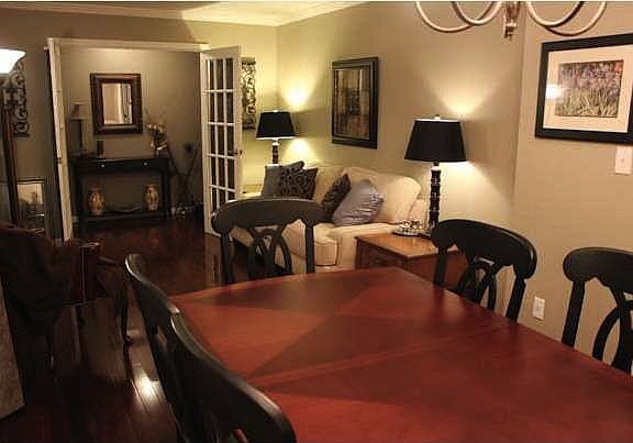 5th image of 1560 Oak Ln