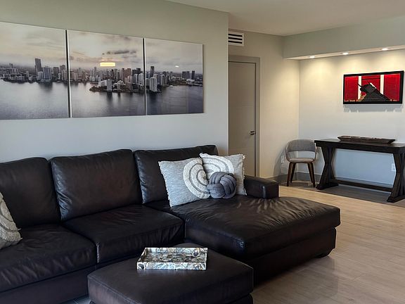 3rd image of 2650 SW 37th Avenue #803