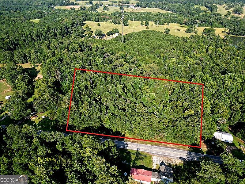 2nd image of 736 Corinth Rd