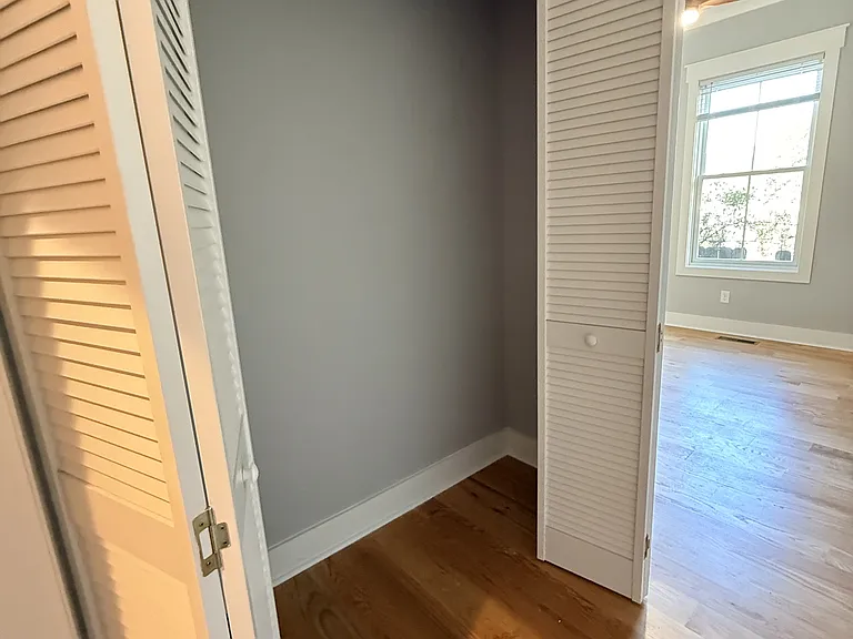 2305 Whitaker St #A — Photo 12
