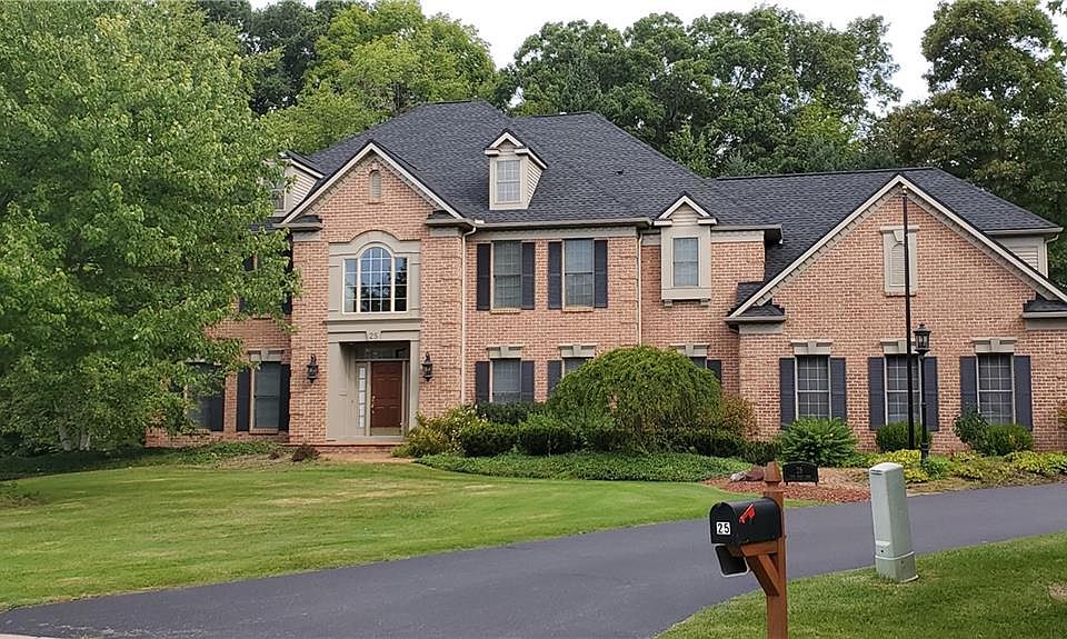 1st image of 25 Mill Neck Ln