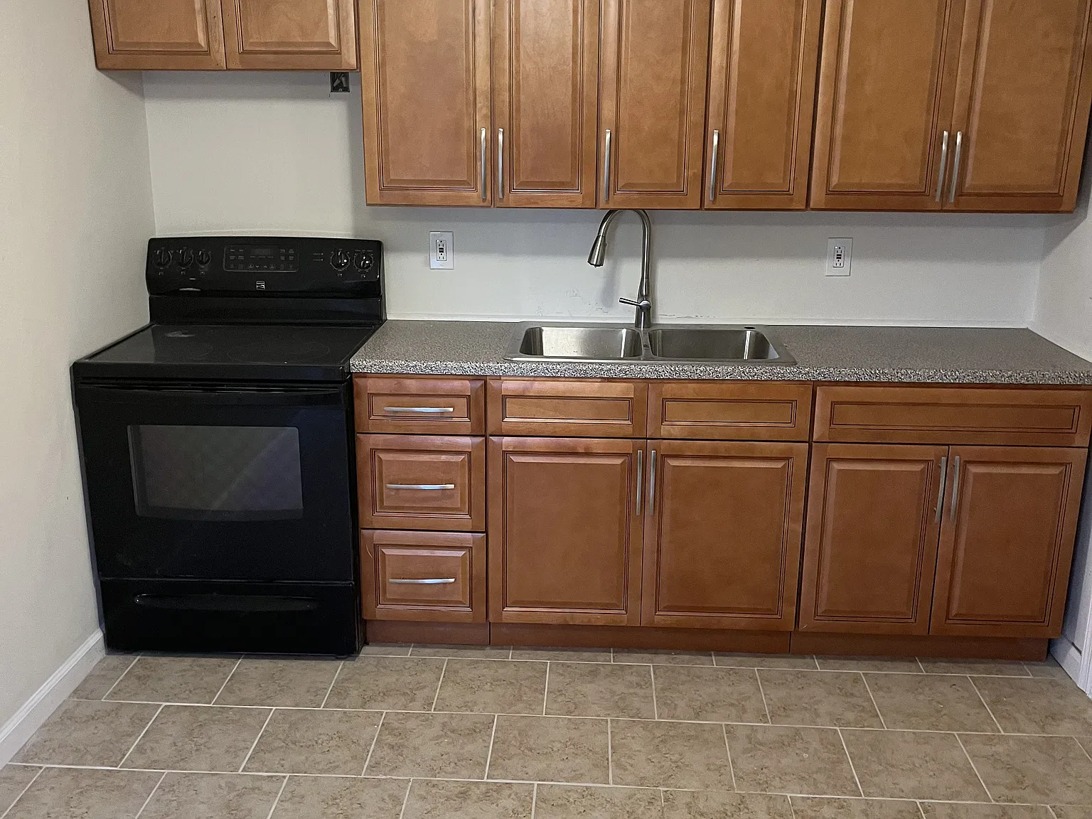 2 bed, 986 sqft, $1,250 — Photo 2