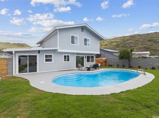 7533 Kamaomao Pl, Honolulu, HI 96825