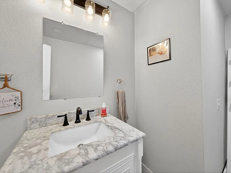 15262 Moonlit Grv — Photo 19