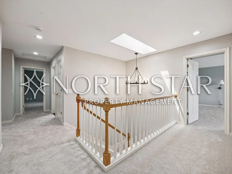 2055 Ridge Pointe Dr — Photo 17