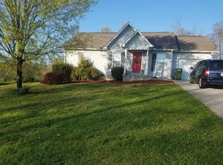 1303 Storm Lee Ct, Sevierville, TN 37876