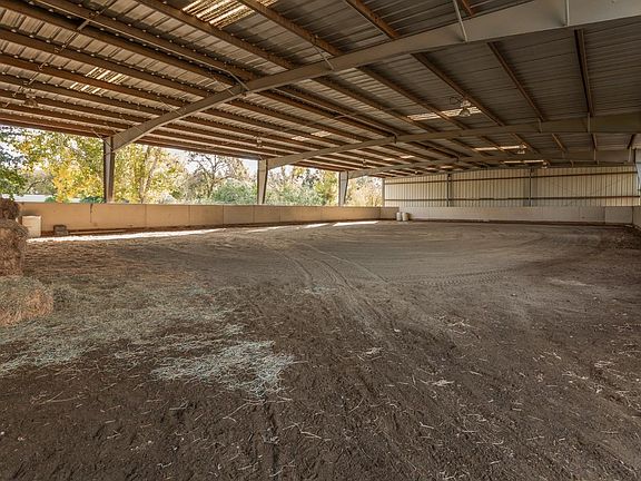 5th image of 39909 County Road 17a