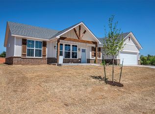 1560 Prairie Ln, Guthrie, OK 73044