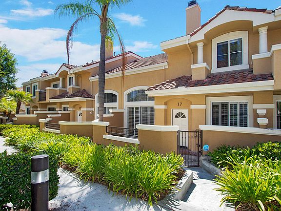 2nd image of 17 Orchestra Ln