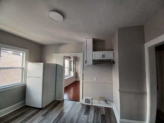 2nd image of 3277 E 145th St #3