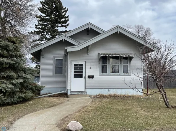 16 1st St E, Ada, MN 56510