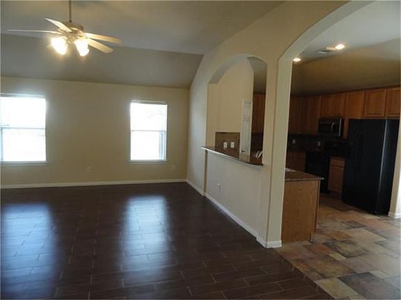4th image of 12335 Gershwin Oak St