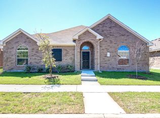 2116 Dyer St, Lancaster, TX 75146