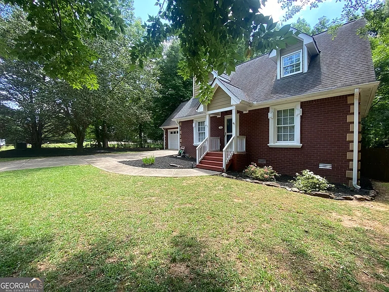 1130 Darlington Station Rd — Photo 4