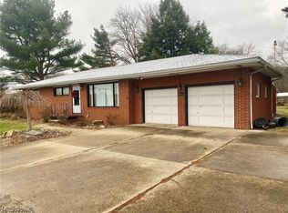 6825 Frank Ave NW, North Canton, OH 44720