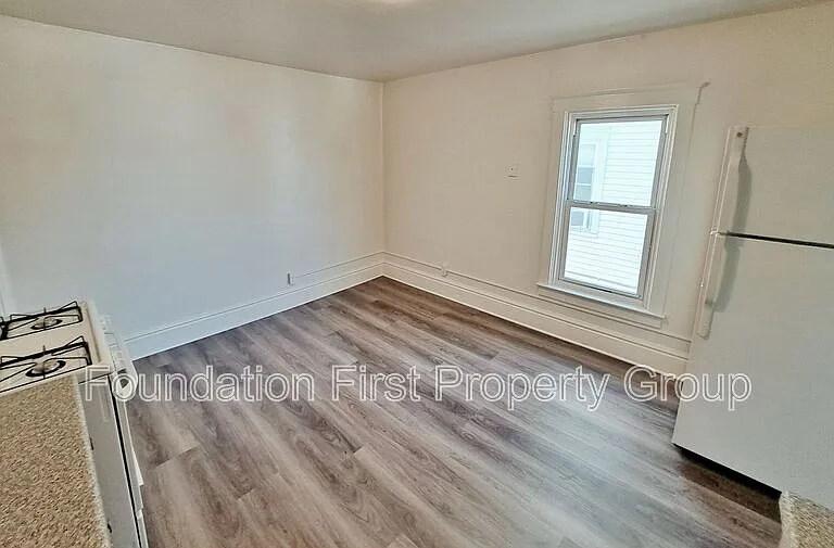 118 S Franklin St #2 — Photo 22