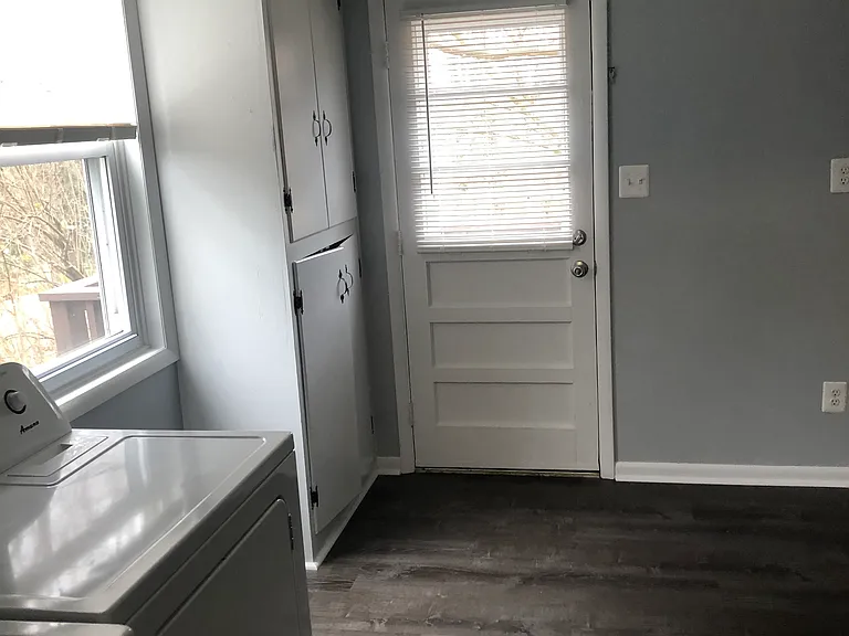 1640 Exeter Rd — Photo 11