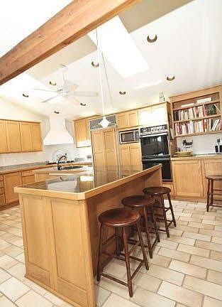 5th image of 705 Camino Cereza
