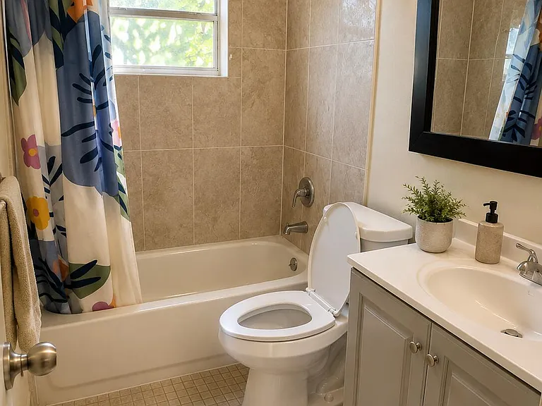 3540 NW 114th Ln — Photo 11