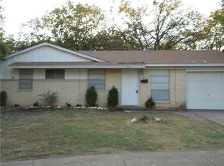 911 Wren Cir, Duncanville, TX 75116