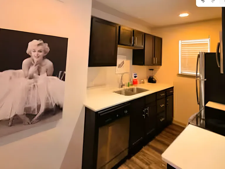 2806 Reagan St #206 — Photo 3