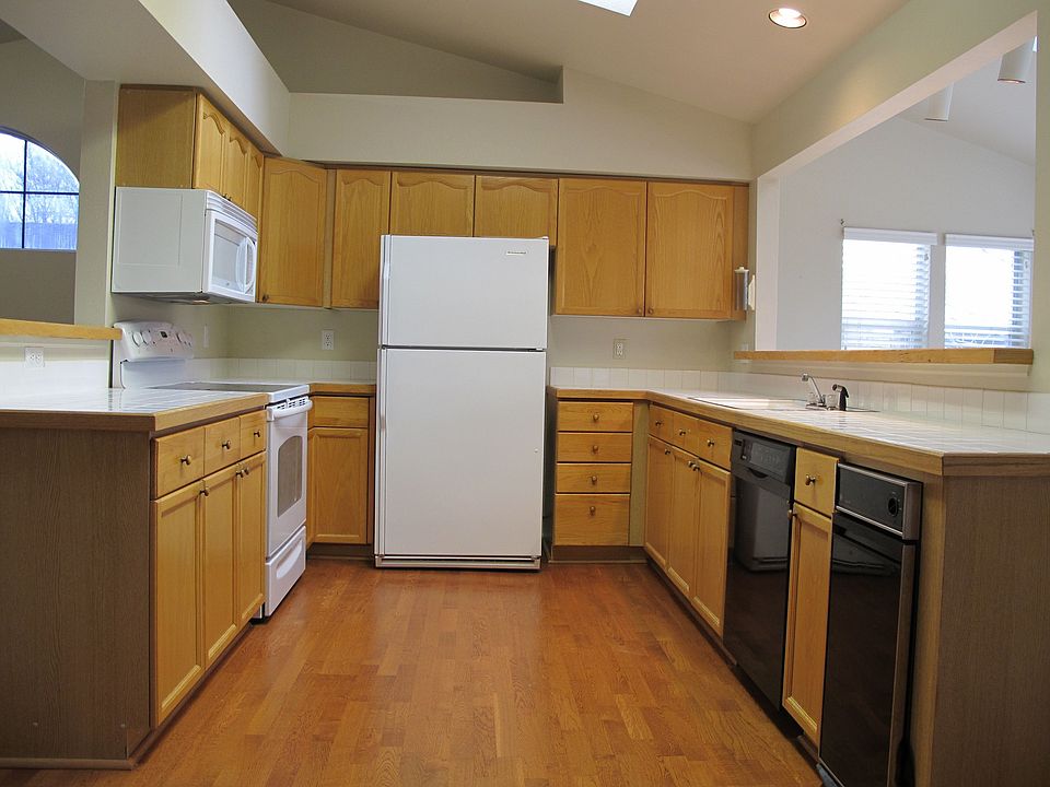 1st image of 2161 E 129th Dr