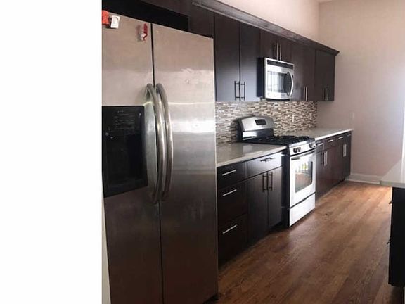 3rd image of 840 N 20th St