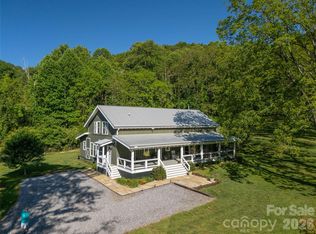 367 Nannys Ln, Sylva, NC 28779