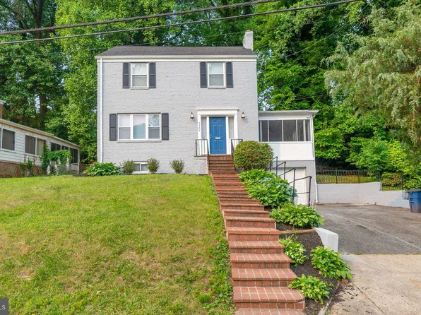 3305 28th Pkwy, Temple Hills, MD 20748