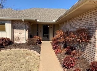 2417 Pinon Pl, Edmond, OK 73013